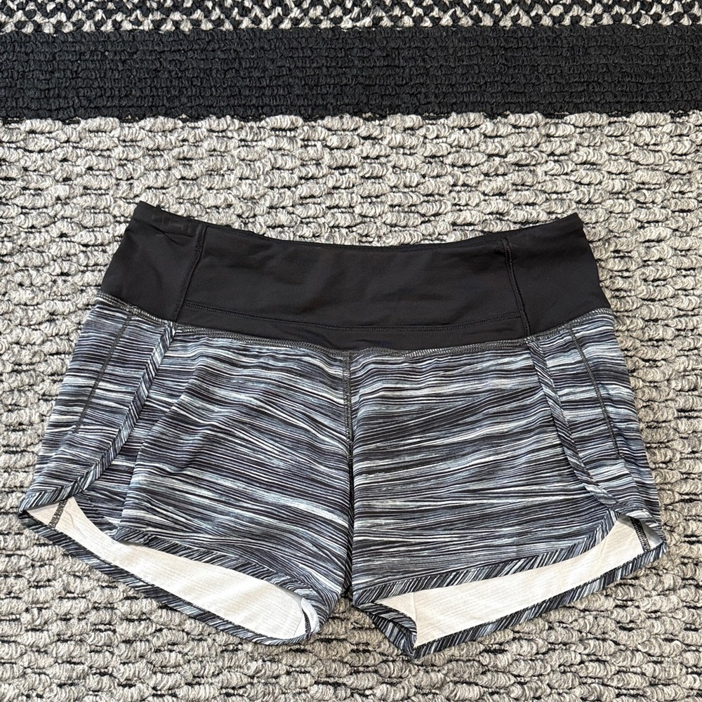 Lululemon Run Speed Shorts Women’s 4 Lined Zip Pocket Athletic Outdoor Casual